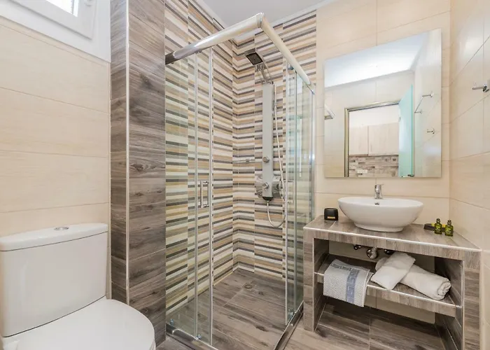 Stathis I Lejlighed *